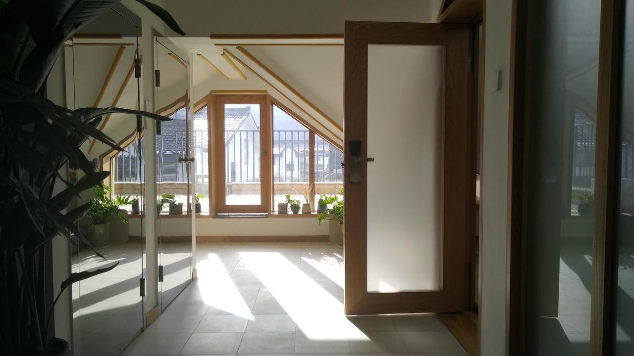 Apartament Rock&Wood Cozy House Hangzhou Zewnętrze zdjęcie